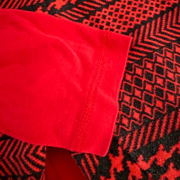 Faded Glory Red Graphic Long Sleeve and No Boundaries printed leggings. - Picture 7 of 9